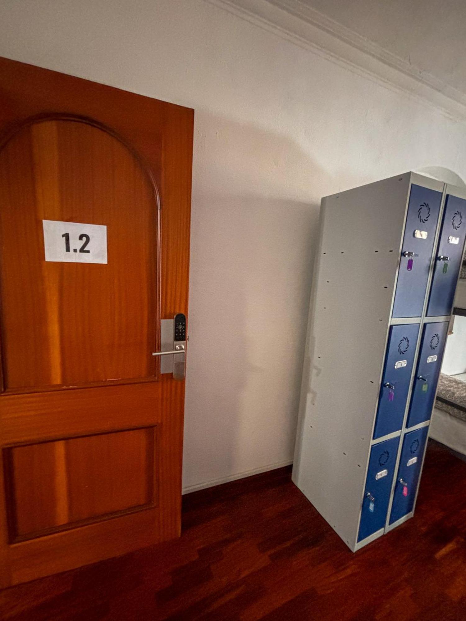 Tarragona Hostel Dış mekan fotoğraf