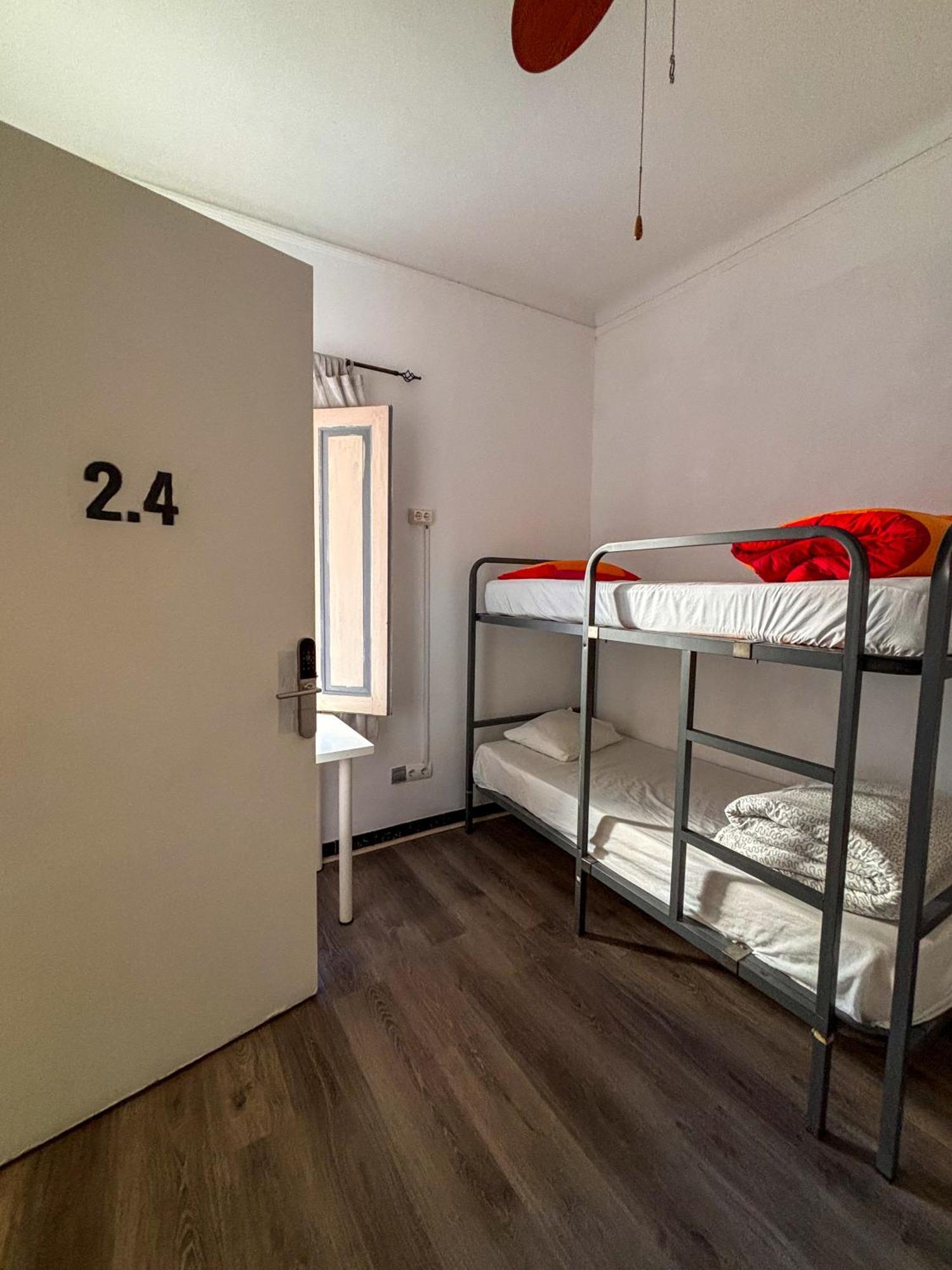 Tarragona Hostel Dış mekan fotoğraf